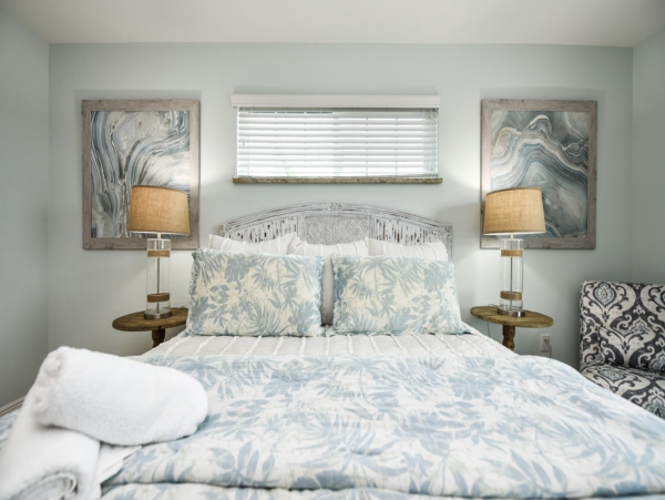 6 Bedroom No Roads to Cross to Beach Anna Maria Rental